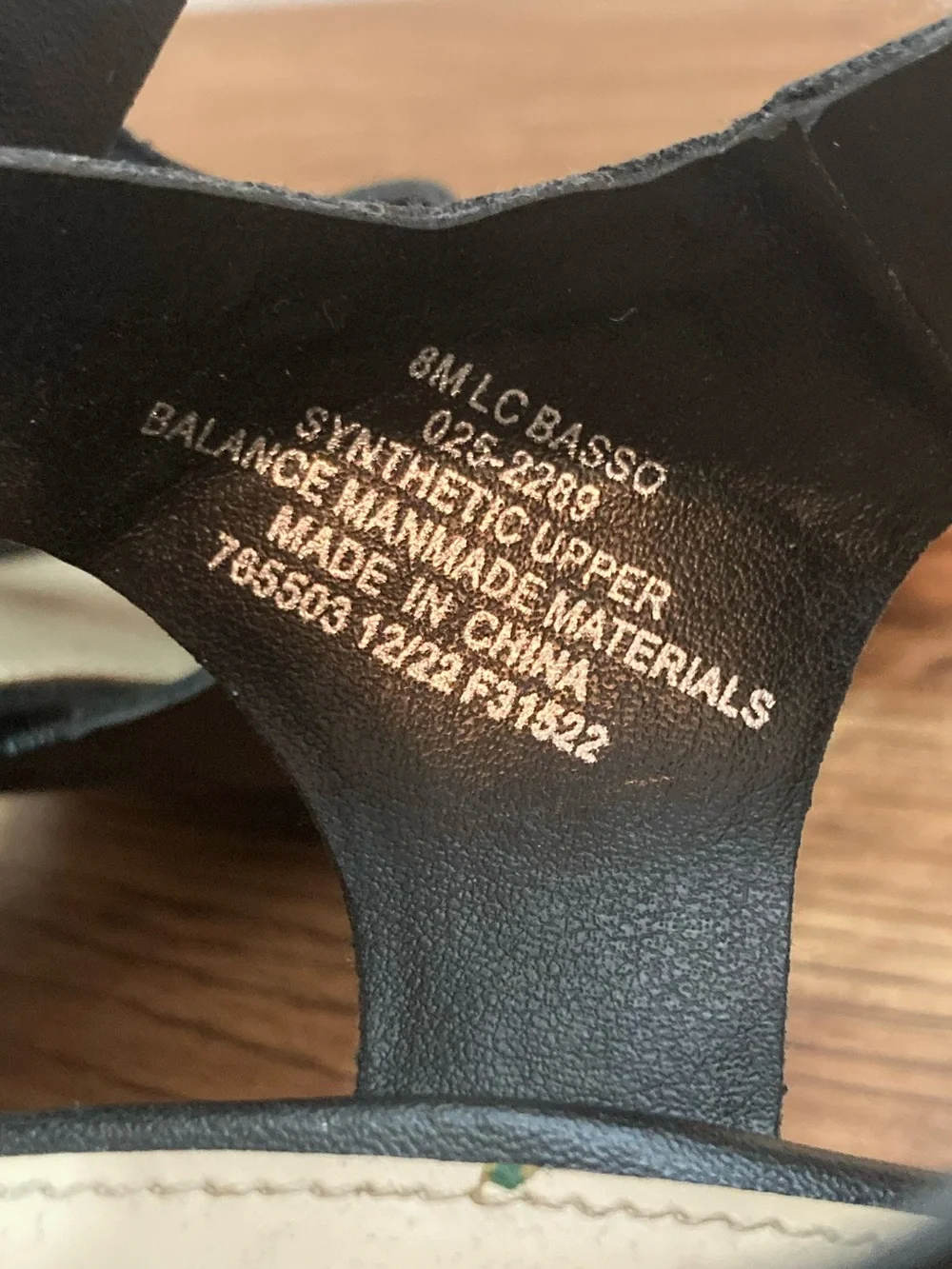 Liz Claiborne Basso Black Heeled Sandals 8
